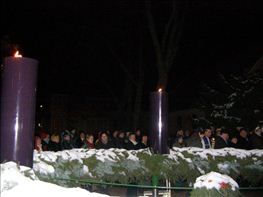 advent2-08